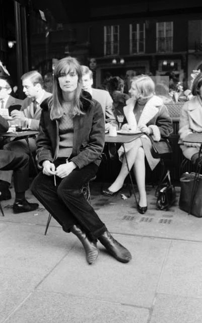 francoise-hardy-in-london-1960s-12.jpg